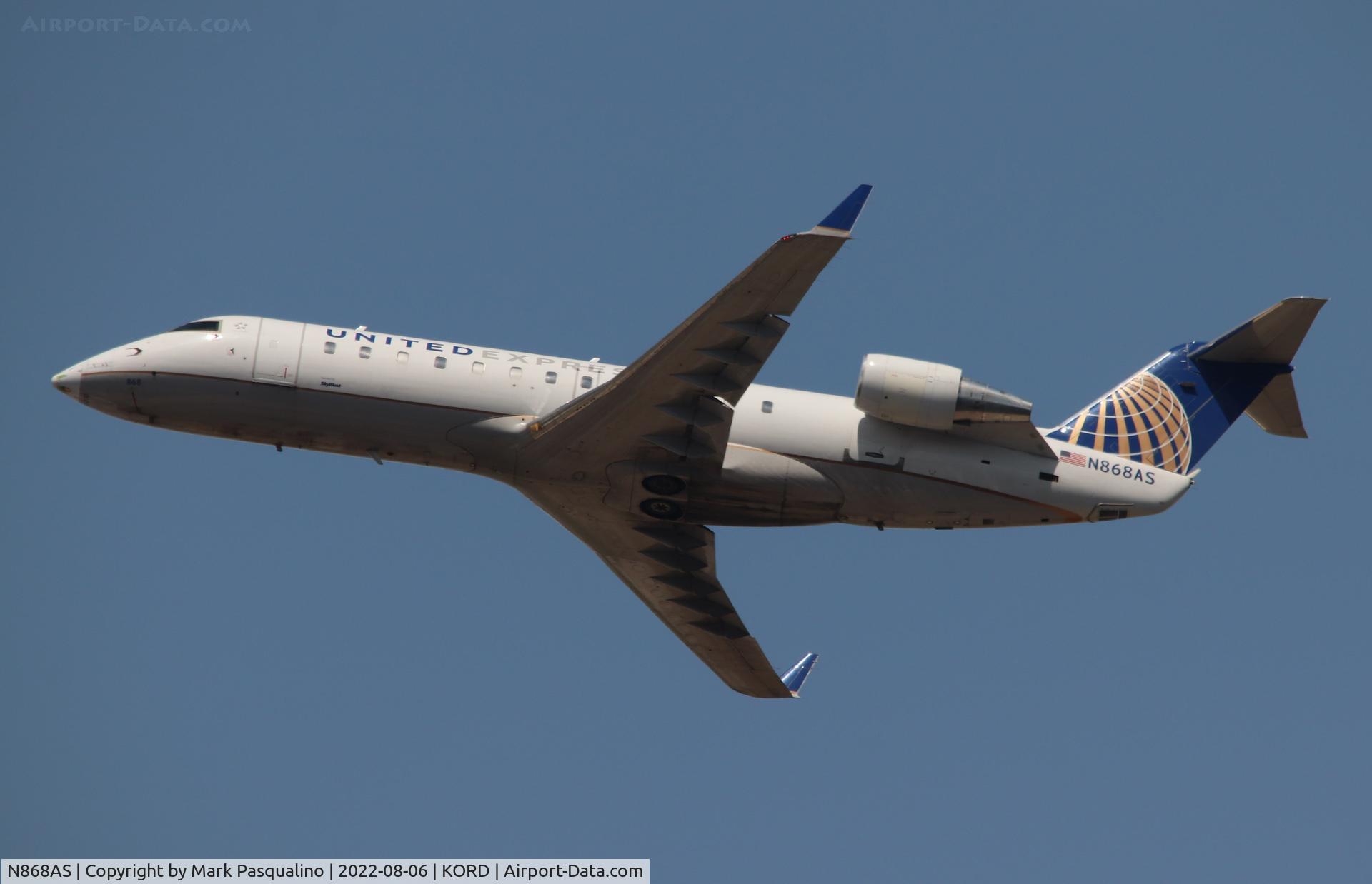 N868AS, 2001 Bombardier CRJ-200ER (CL-600-2B19) C/N 7474, CL-600-2B19