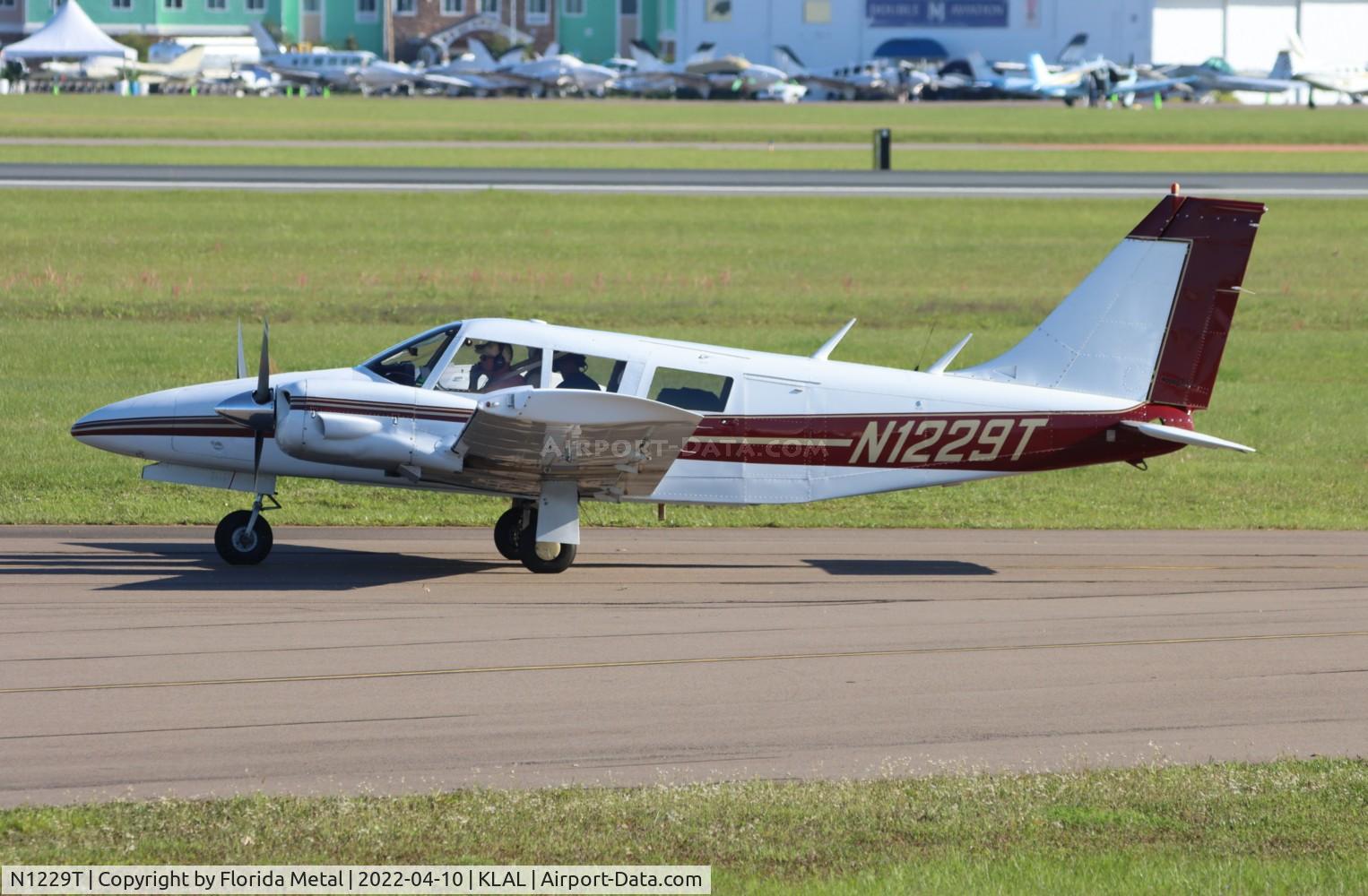 N1229T, 1972 Piper PA-34-200 C/N 34-7250267, Sun N Fun 2022