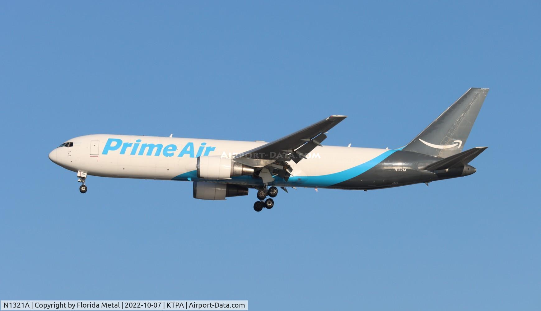 N1321A, 1995 Boeing 767-306/ER C/N 27957, TPA 2022