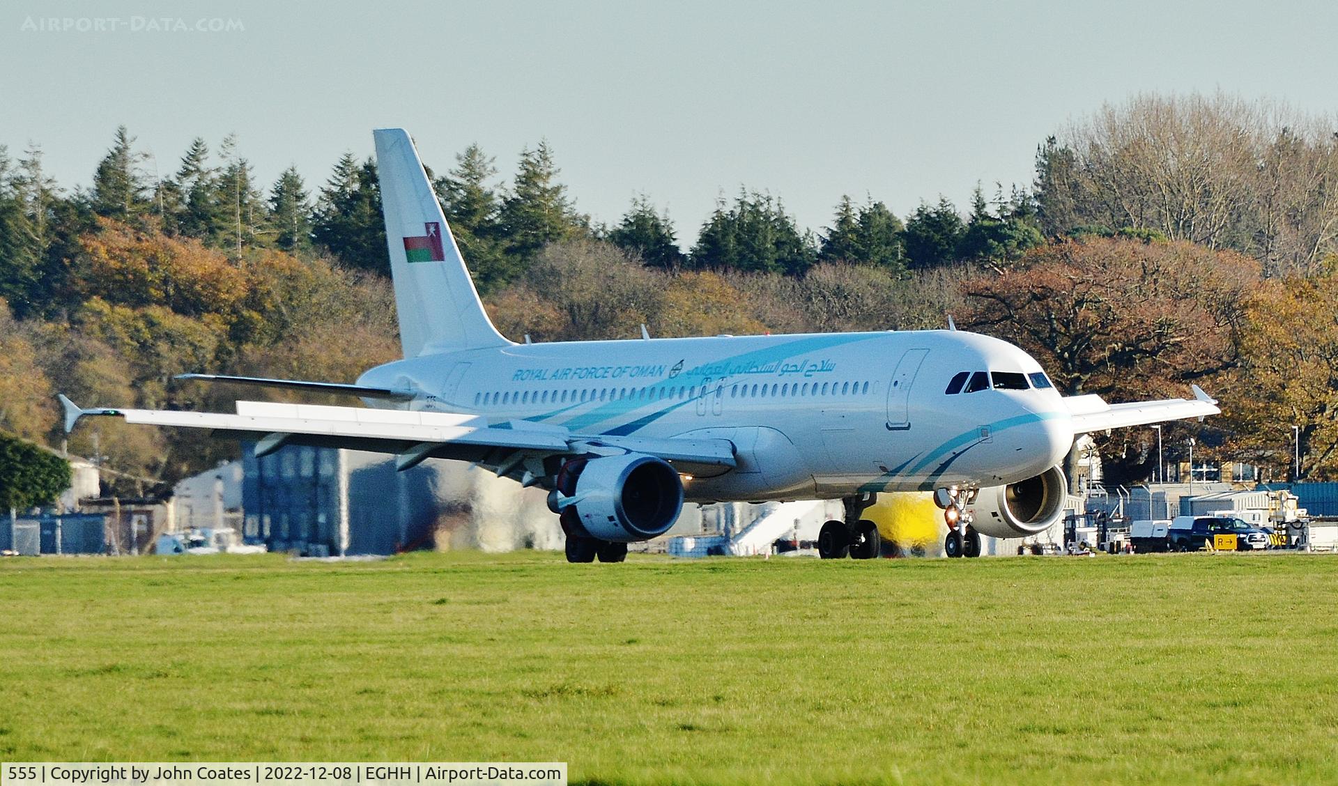 555, 2009 Airbus ACJ320 (A320-214/CJ) C/N 4117, Just landed on 26