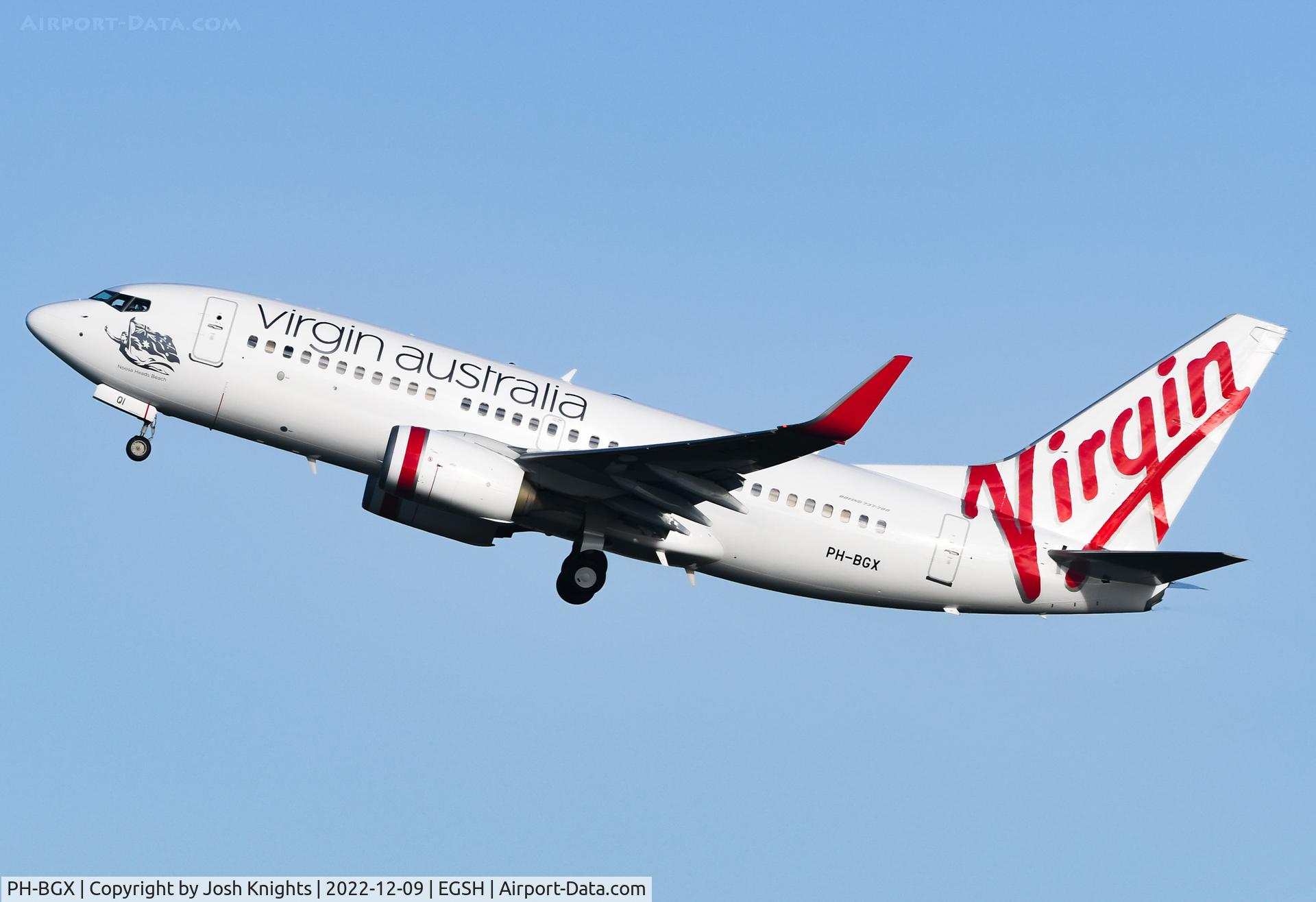 PH-BGX, 2011 Boeing 737-7K2 C/N 38635, Departing After Respray, to Become VH-NQI.