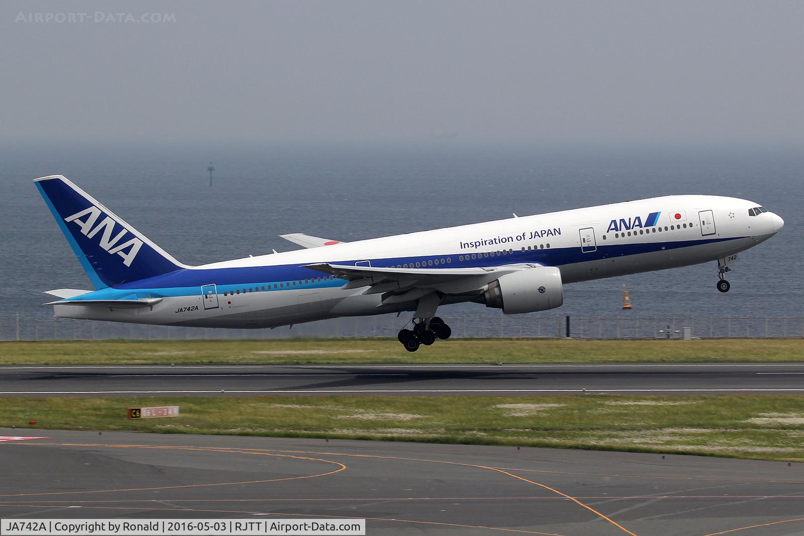 JA742A, 2012 Boeing 777-200 C/N 40901, at hnd