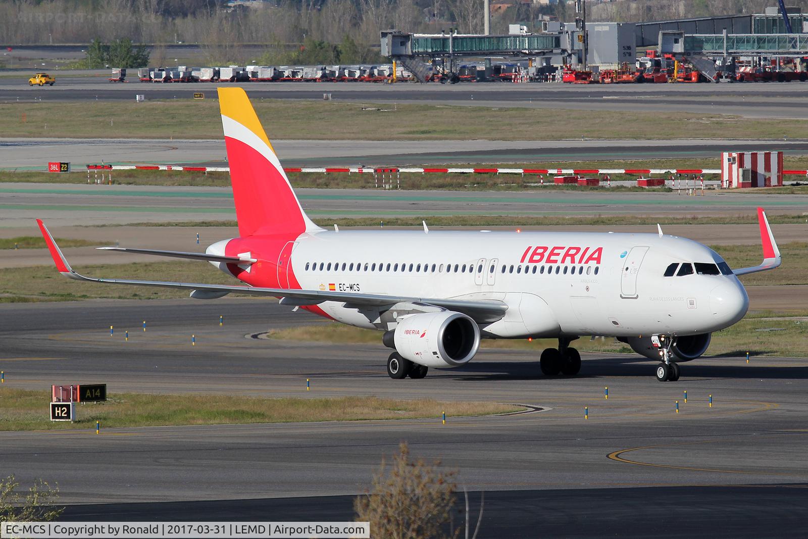 EC-MCS, 2014 Airbus A320-214 C/N 6244, at mad