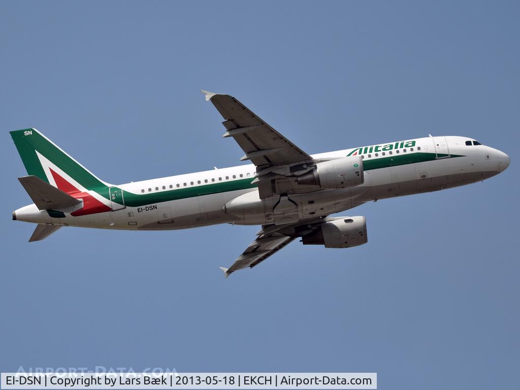 EI-DSN, 2008 Airbus A320-216 C/N 3412, RWY04R