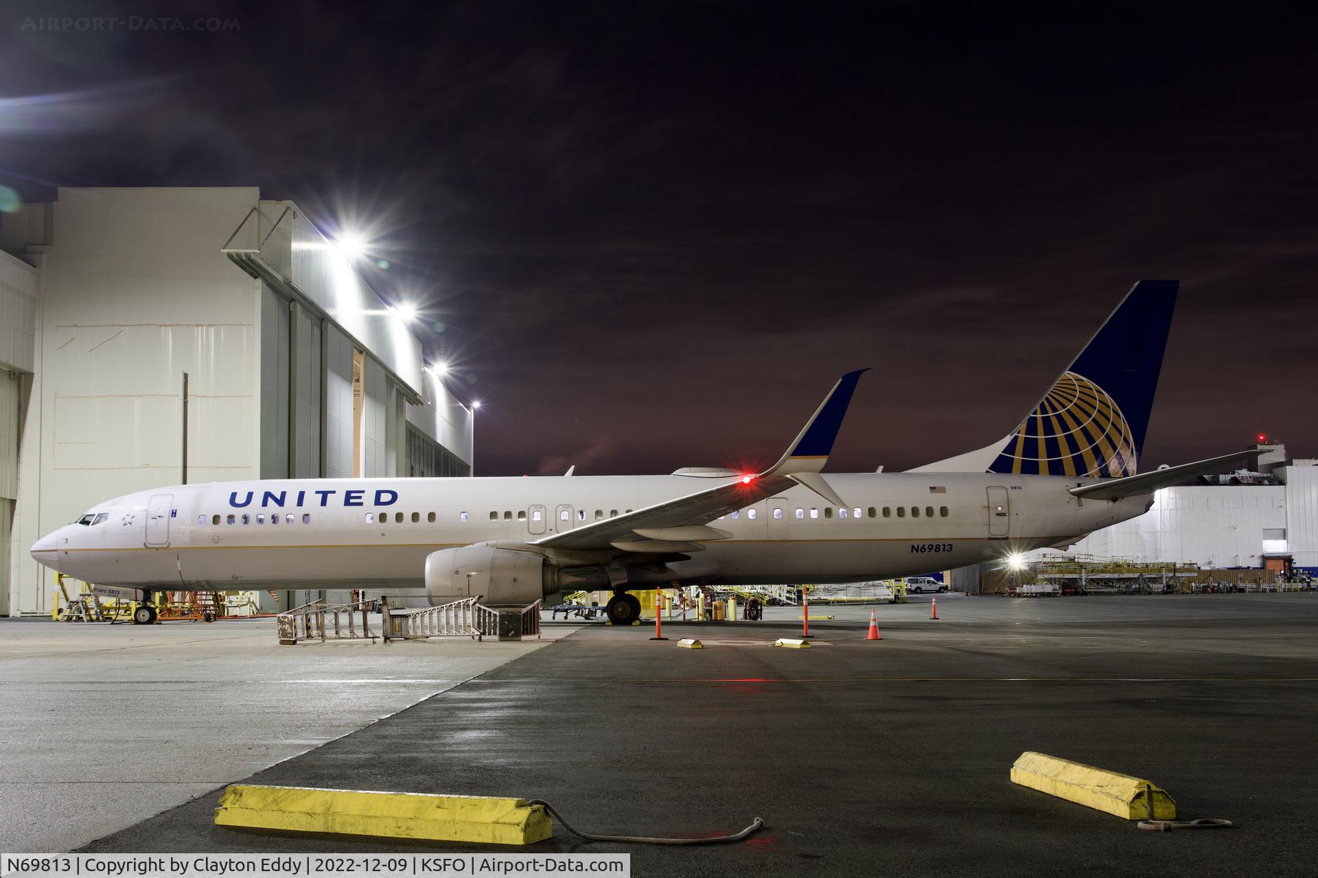 N69813, 2014 Boeing 737-924/ER C/N 43531, SFO 2022.