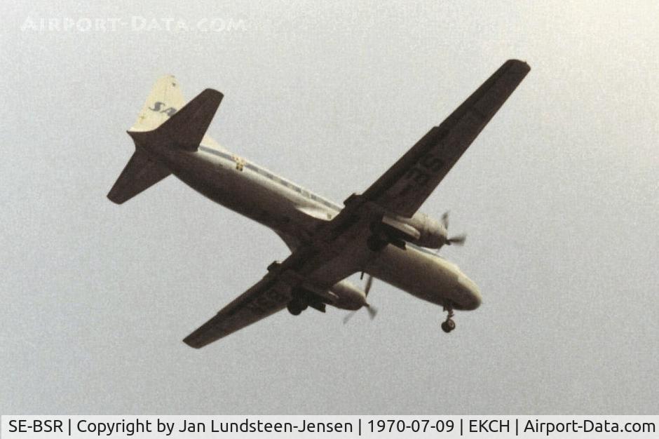 SE-BSR, 1956 Convair 440-75 Metropolitan C/N 357, Metropolitan SE-BSR from SAS seen on final approach to 
runway 04 at Copenhagen-Kastrup Airport. In 1970 
there was only one runway 04 at EKCH, today that 
runway is designated 04R.
