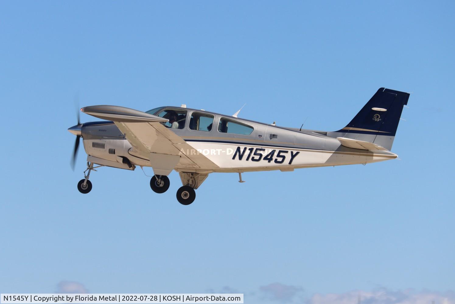 N1545Y, 1989 Beech F33A Bonanza C/N CE-1313, OSH 2022