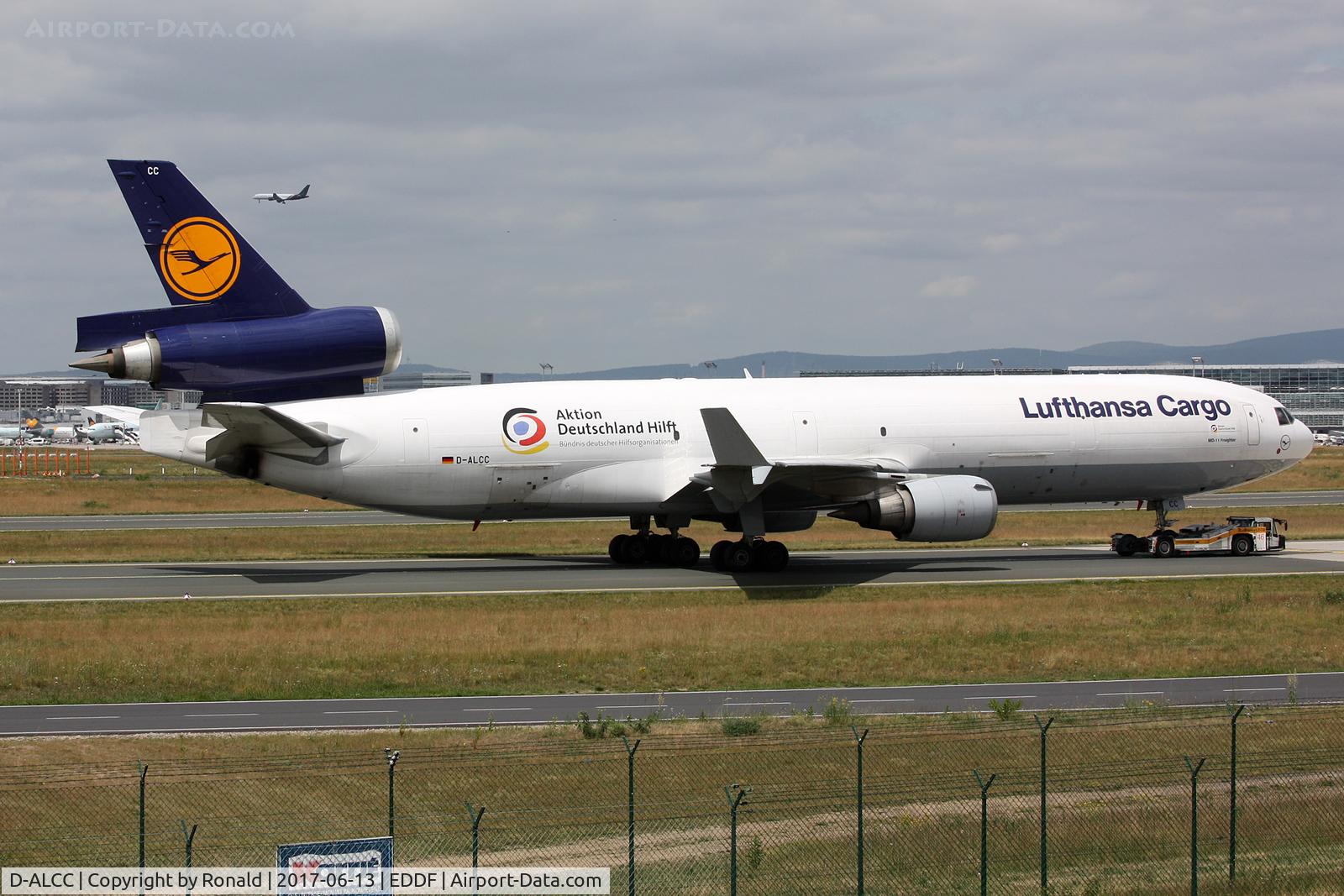 D-ALCC, 1998 McDonnell Douglas MD-11F C/N 48783, at fra