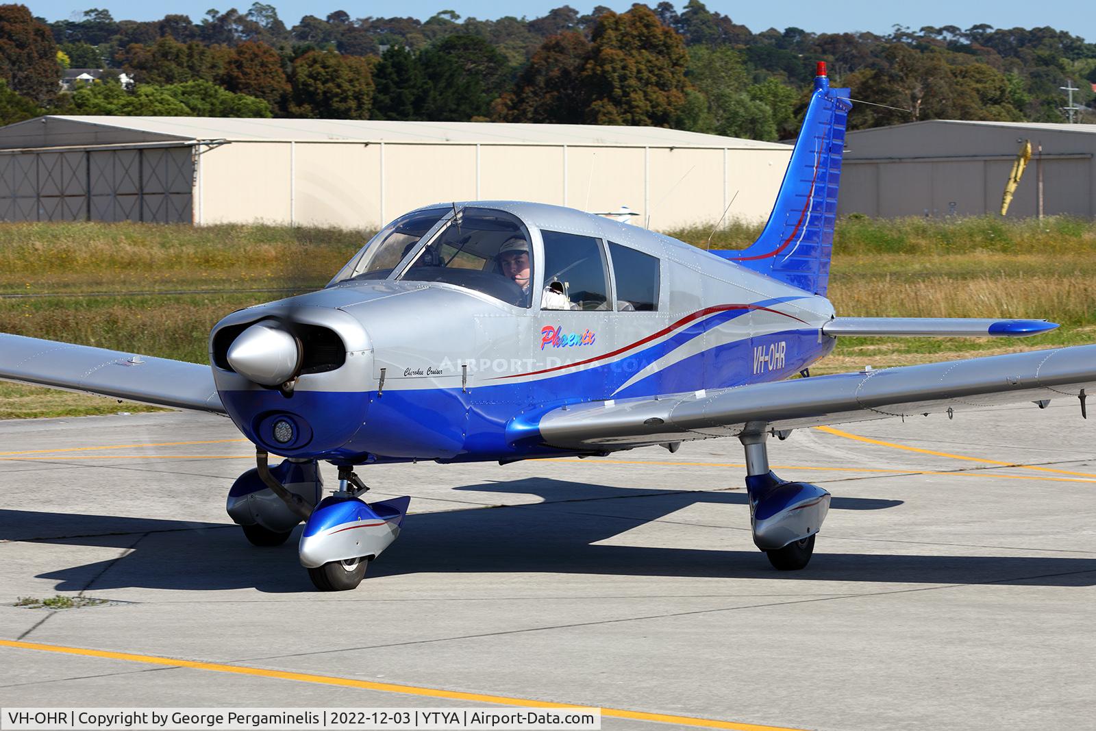 VH-OHR, 1971 Piper PA-28-140 Cherokee Cruiser C/N 28-7225092, Antique Aeroplane Assn of Australia Christmas toy run.
