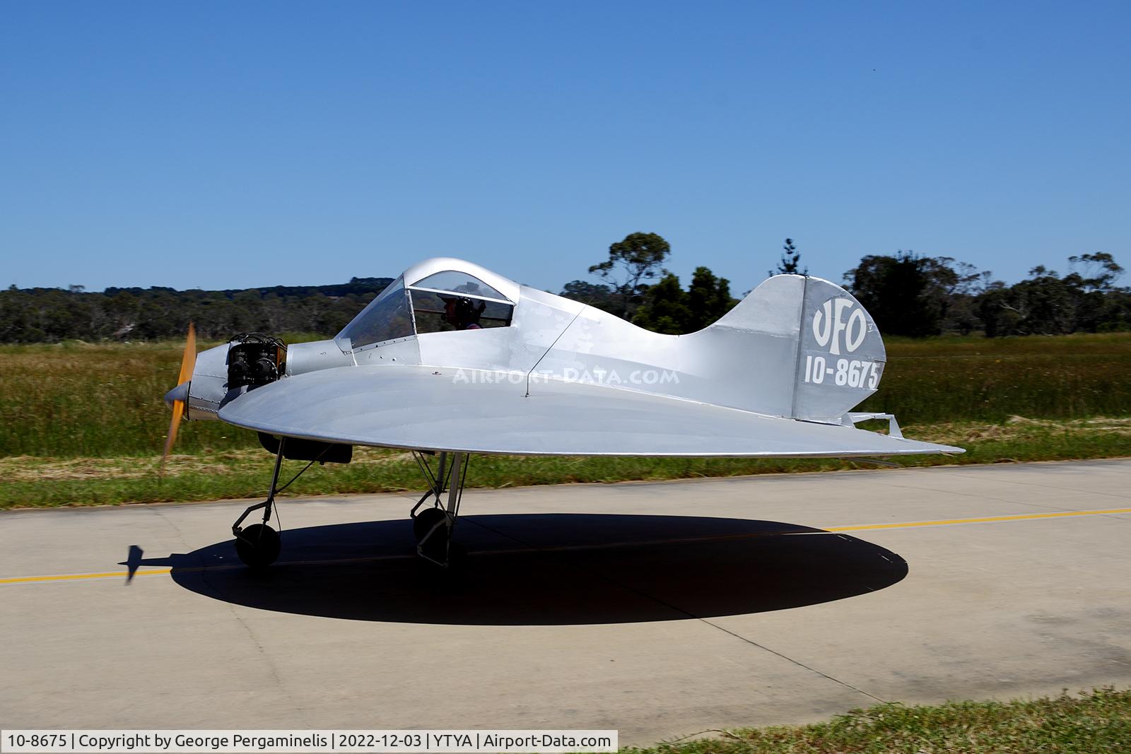 10-8675, Rowe UFO C/N 1, Antique Aeroplane Assn of Australia Christmas toy run.