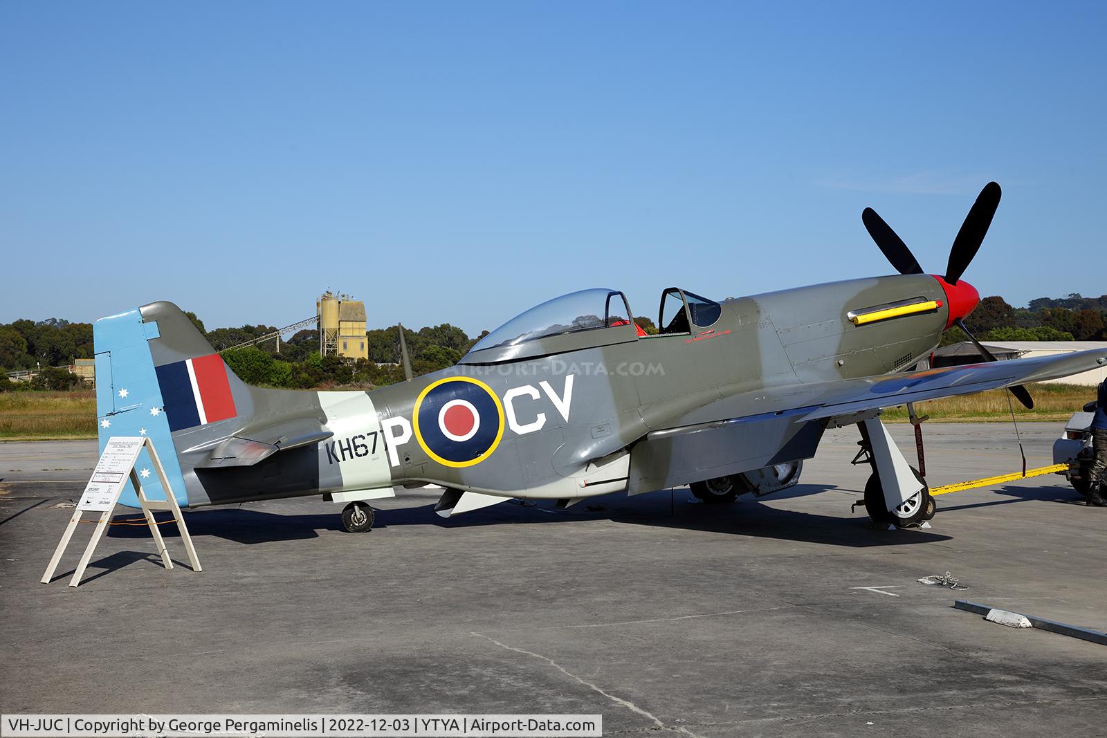 VH-JUC, 1947 Commonwealth CA-18 Mustang 21 C/N 1430, Antique Aeroplane Assn of Australia Christmas toy run.