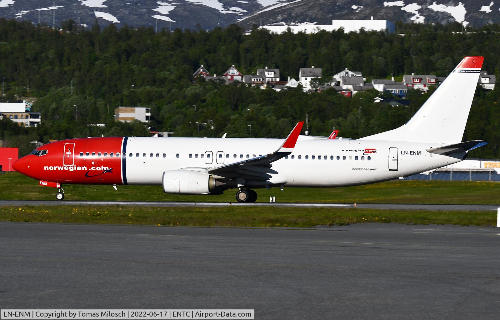 LN-ENM, 2016 Boeing 737-8JP C/N 42071, 