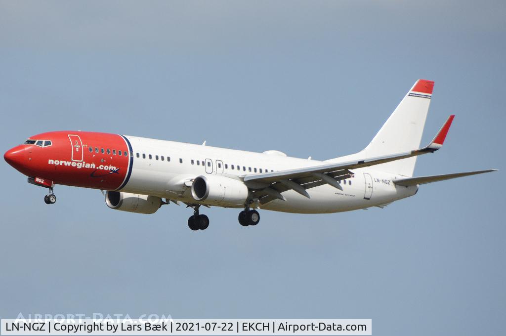 LN-NGZ, 2014 Boeing 737-8JP C/N 41127, RWY22L