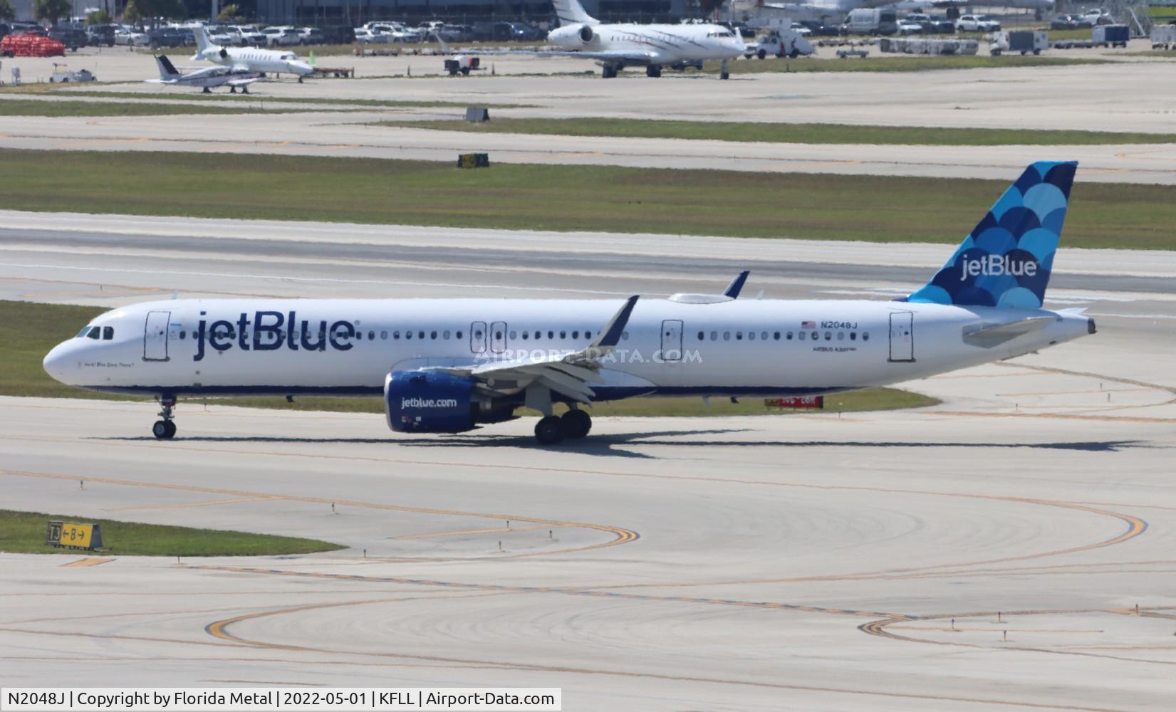 N2048J, 2020 Airbus A321-271NX C/N 9377, FLL 2022