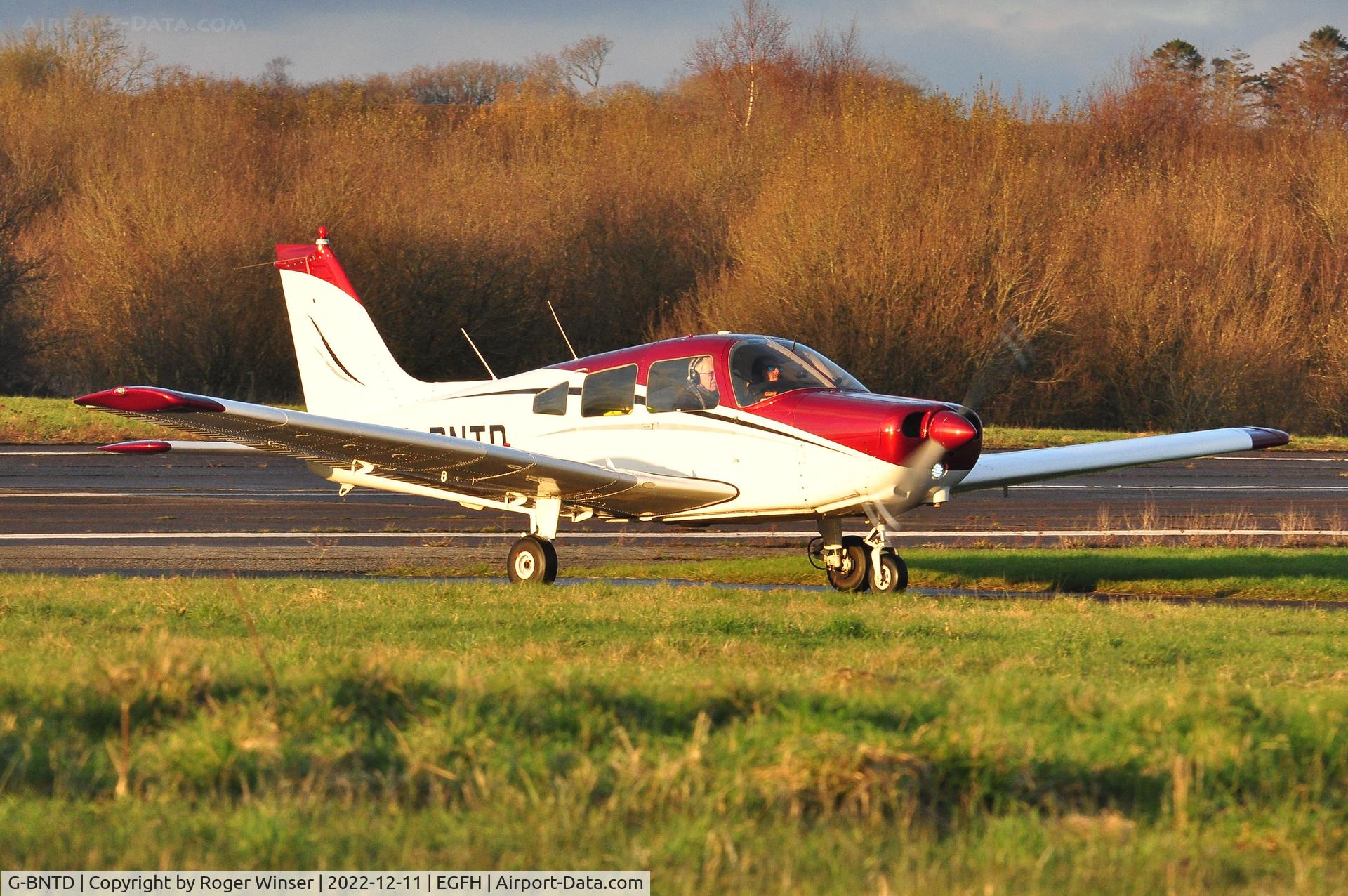G-BNTD, 1977 Piper PA-28-161 Cherokee Warrior II C/N 28-7716235, Resident Warrior II returning to base.