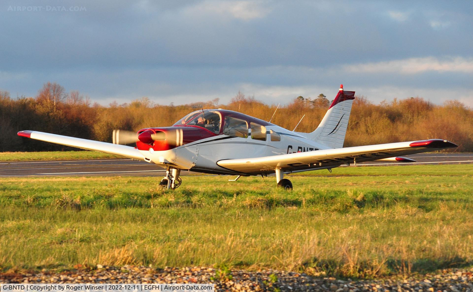 G-BNTD, 1977 Piper PA-28-161 Cherokee Warrior II C/N 28-7716235, Resident Warrior II returning to base.