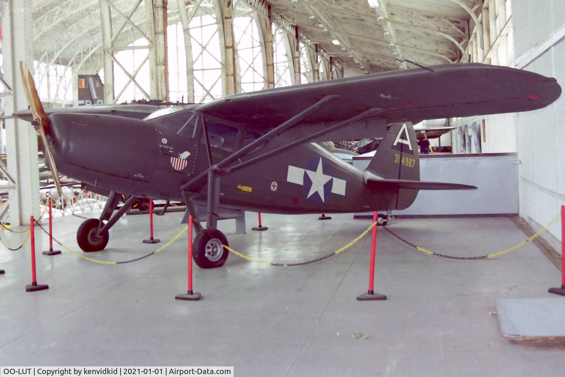 OO-LUT, Fairchild UC-61K Argus III (24R-46A) C/N 951, At the Brussels Aviation Museum in 2000.