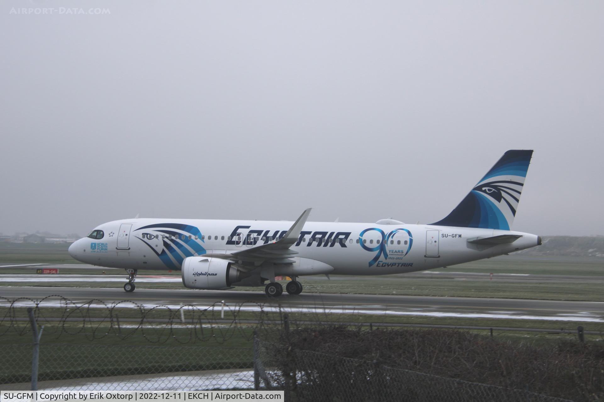 SU-GFM, 2020 Airbus A320-251N C/N 9532, SU-GFM lande rw 04L. 90 years sticker.