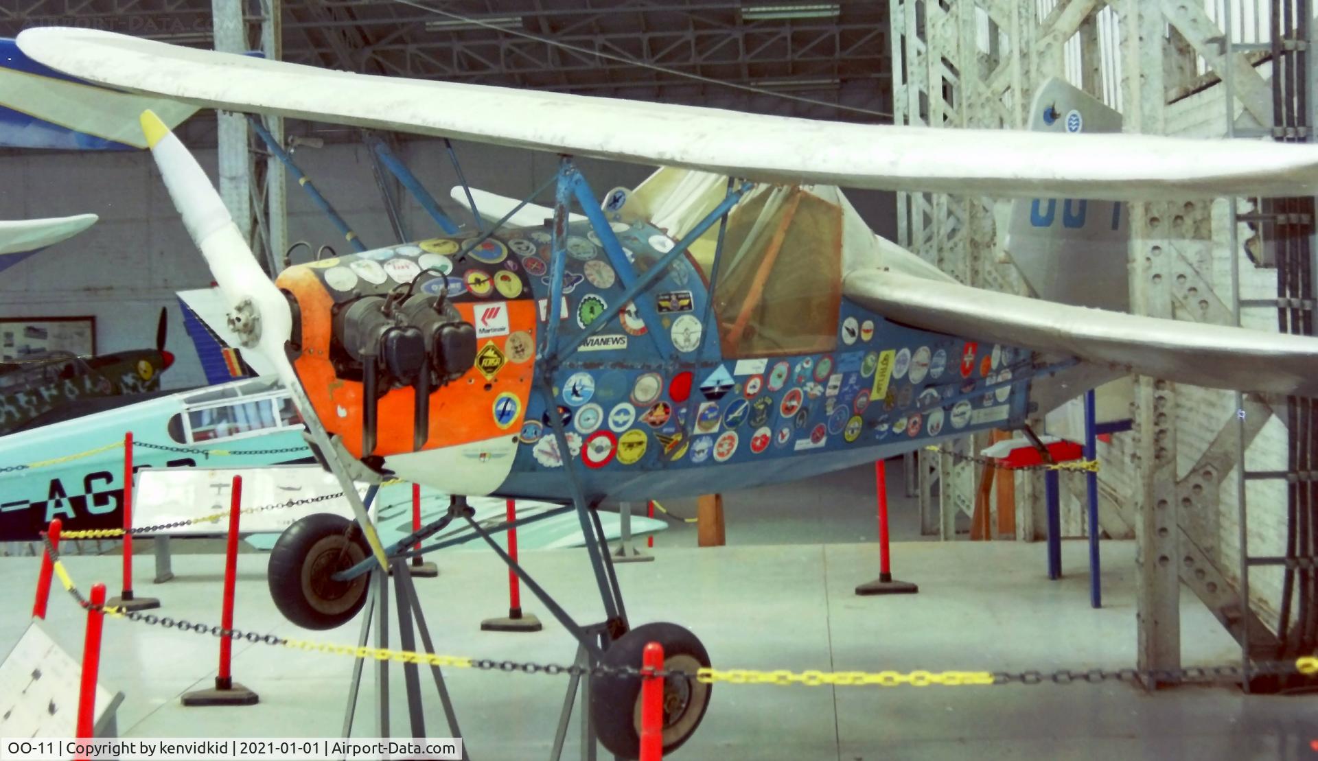 OO-11, Mignet HM.293 Pou-du-Ciel C/N Not found OO-11, At the Brussels Aviation Museum in 2000.
