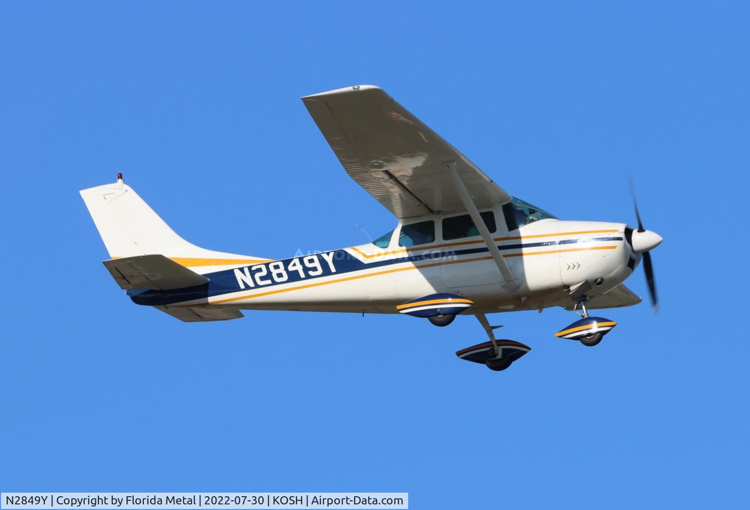 N2849Y, 1961 Cessna 182E Skylane C/N 18253849, OSH 2022