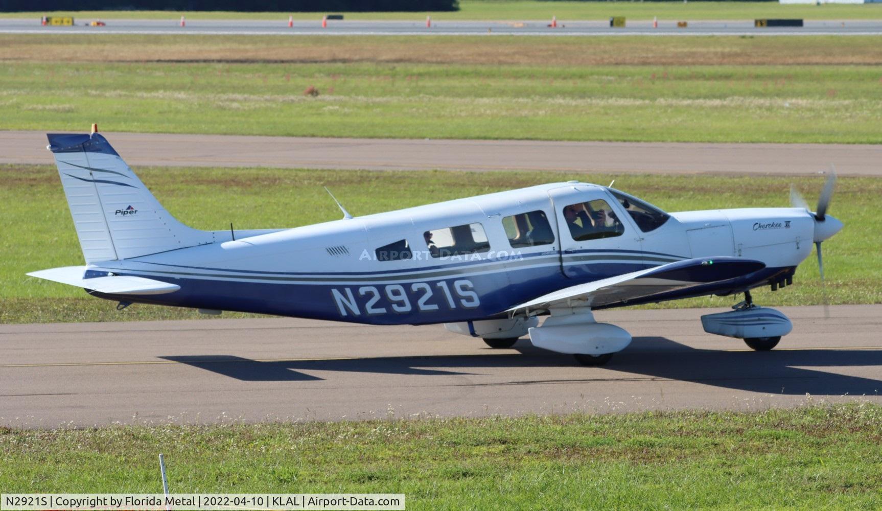 N2921S, 1979 Piper PA-32-300 Cherokee Six C/N 32-7940203, Sun N Fun 2022