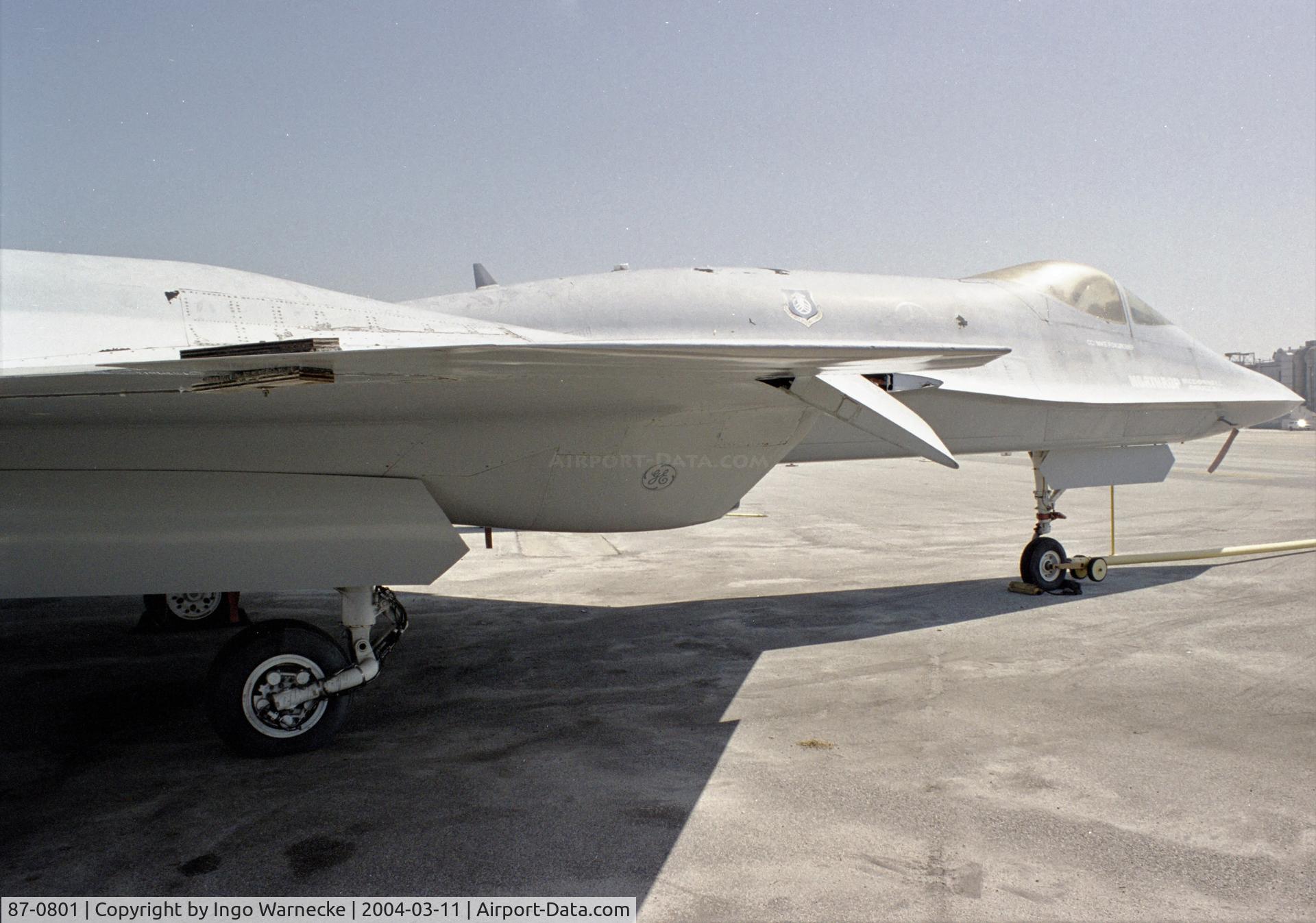 87-0801, 1990 Northrop YF-23A C/N (YF) 1002, Northrop YF-23A 'Black Widow' at the Western Museum of Flight, Hawthorne CA