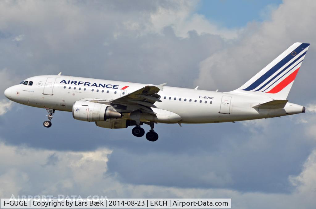 F-GUGE, 2003 Airbus A318-111 C/N 2100, RWY22L