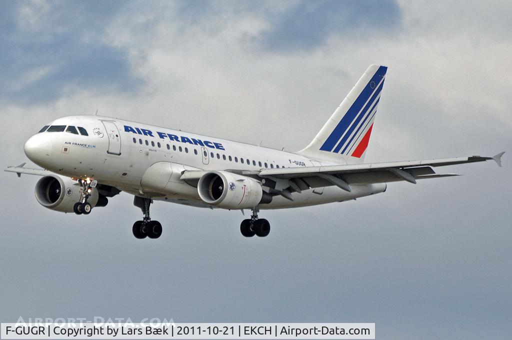 F-GUGR, 2007 Airbus A318-111 C/N 3009, RWY22L