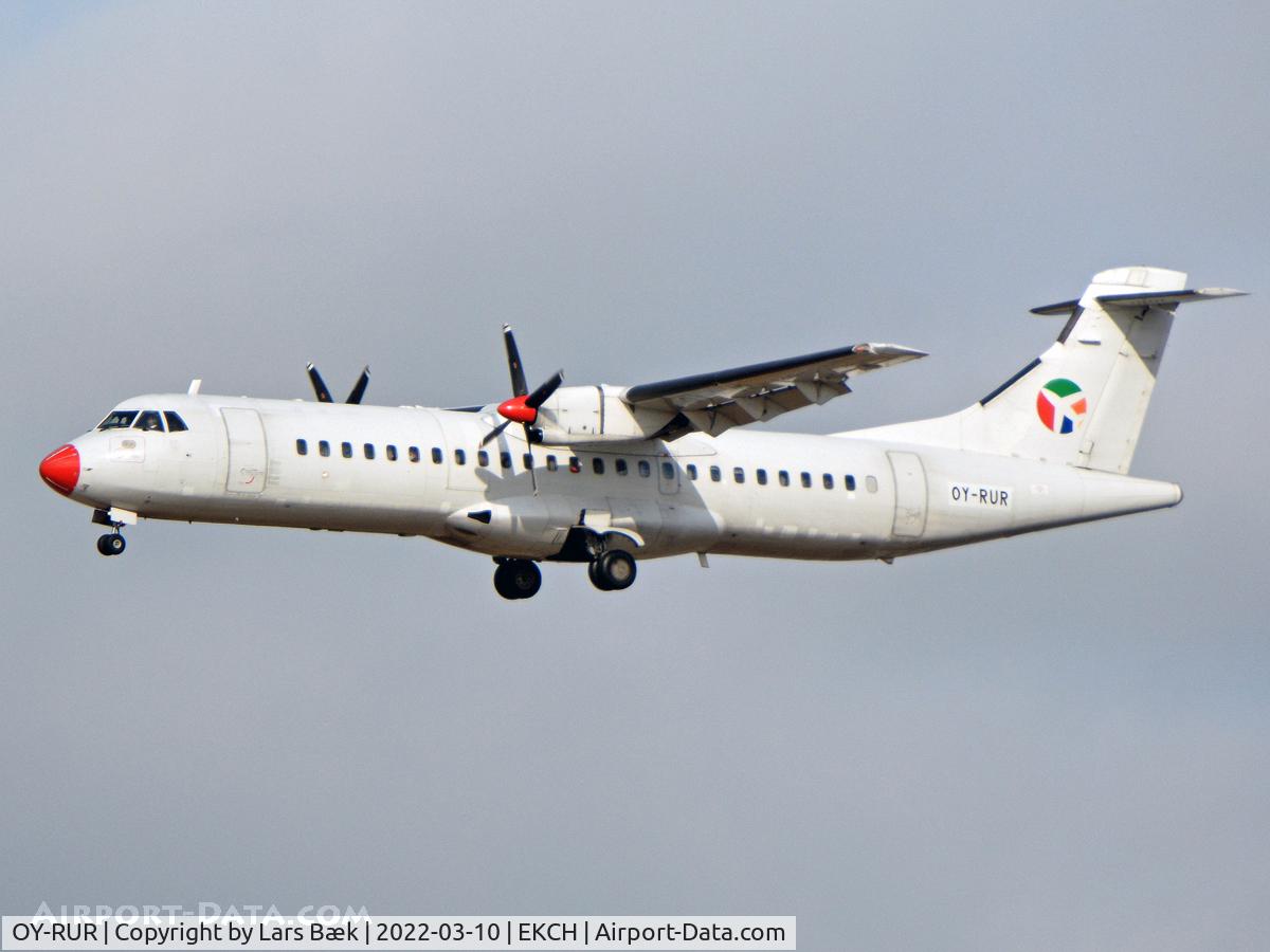 OY-RUR, 1989 ATR 72-201 C/N 145, RWY22L
