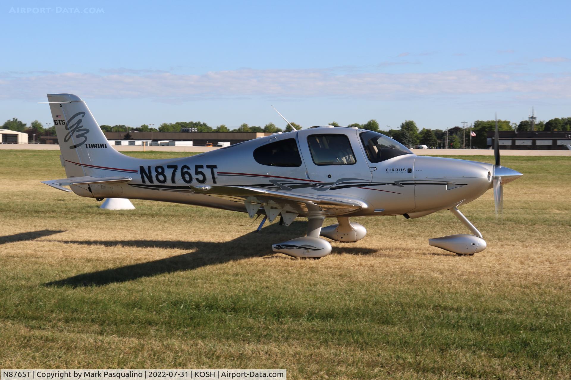 N8765T, 2007 Cirrus SR22 C/N 2582, Cirrus SR22