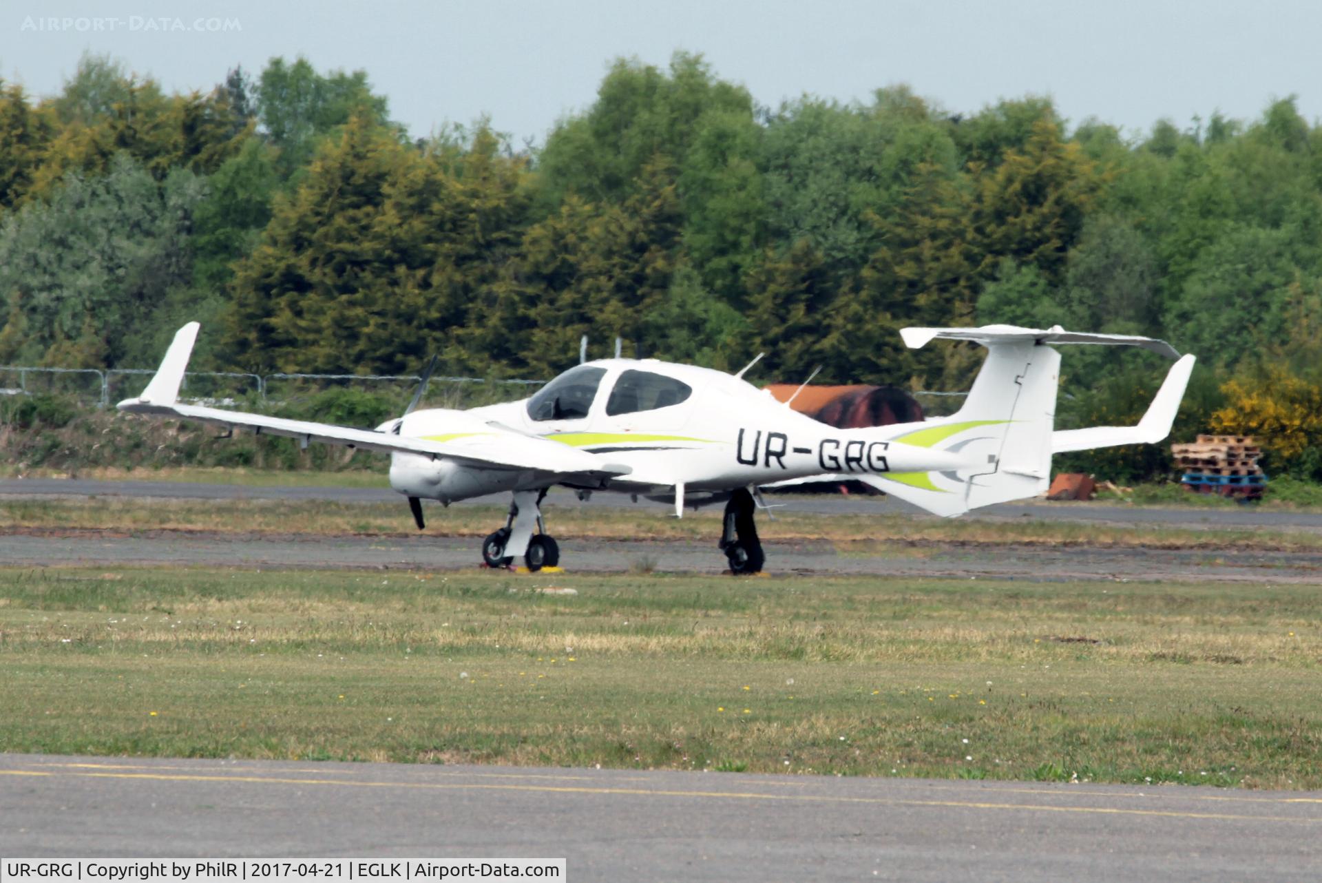 UR-GRG, 2010 Diamond DA-42 NG Twin Star C/N 42.027, UR-GRG 2010 Diamond DA42 Twin Star Blackbushe