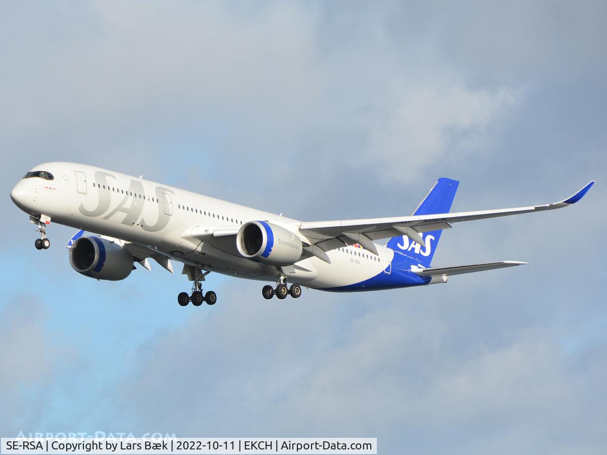 SE-RSA, 2019 Airbus A350-941 C/N 358, RWY22L