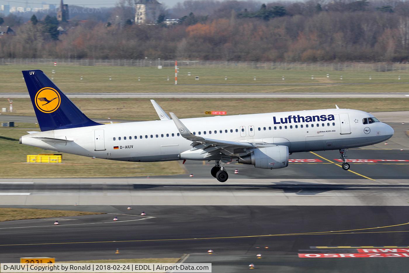D-AIUV, 2016 Airbus A320-214 C/N 7174, at dus