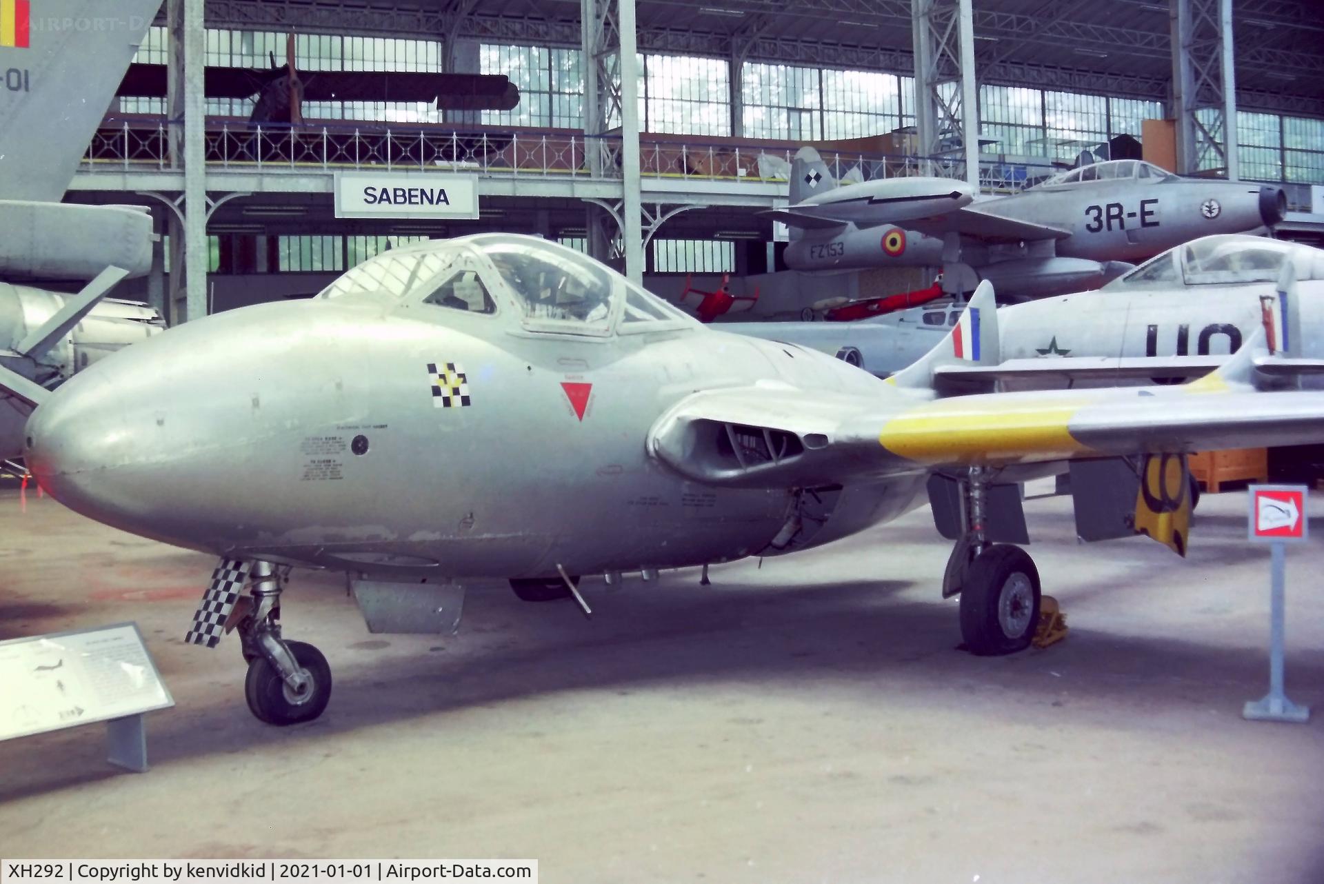 XH292, De Havilland DH-115 Vampire T.11 C/N 15610, At the Brussels Aviation Museum in 2000.