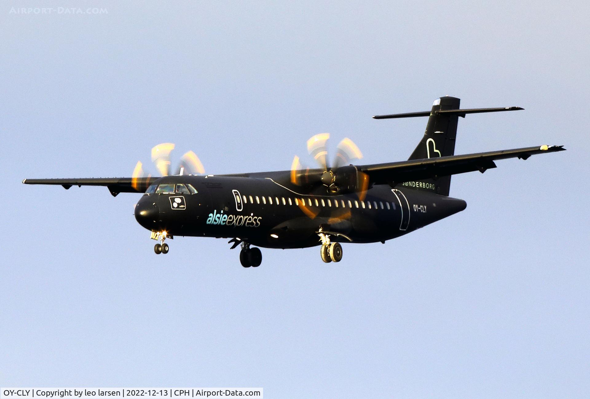 OY-CLY, 2008 ATR 72-212A C/N 799, Copenhagen 13.12.2022