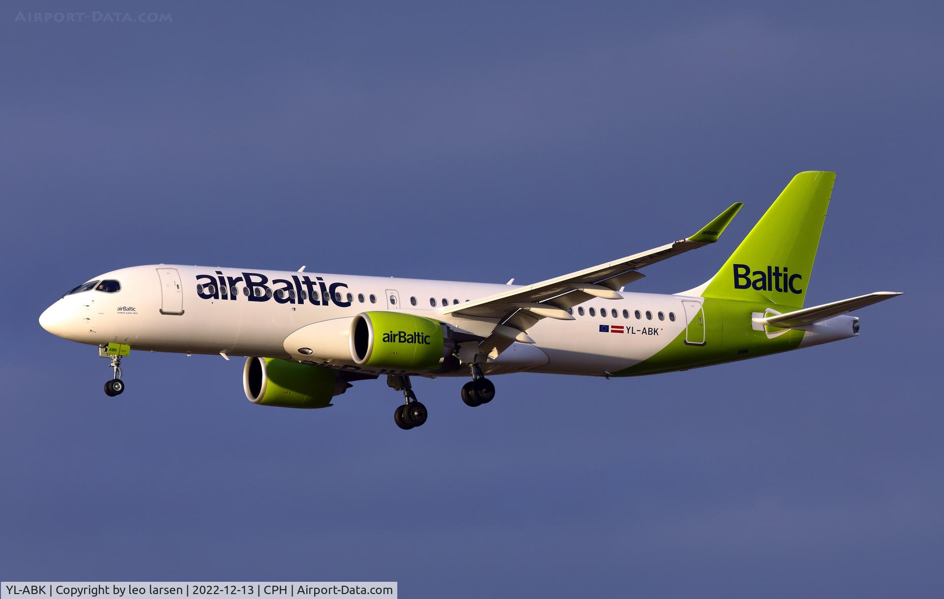 YL-ABK, 2022 Airbus A220-300 C/N 55182, Copenhagen 13.12.2022