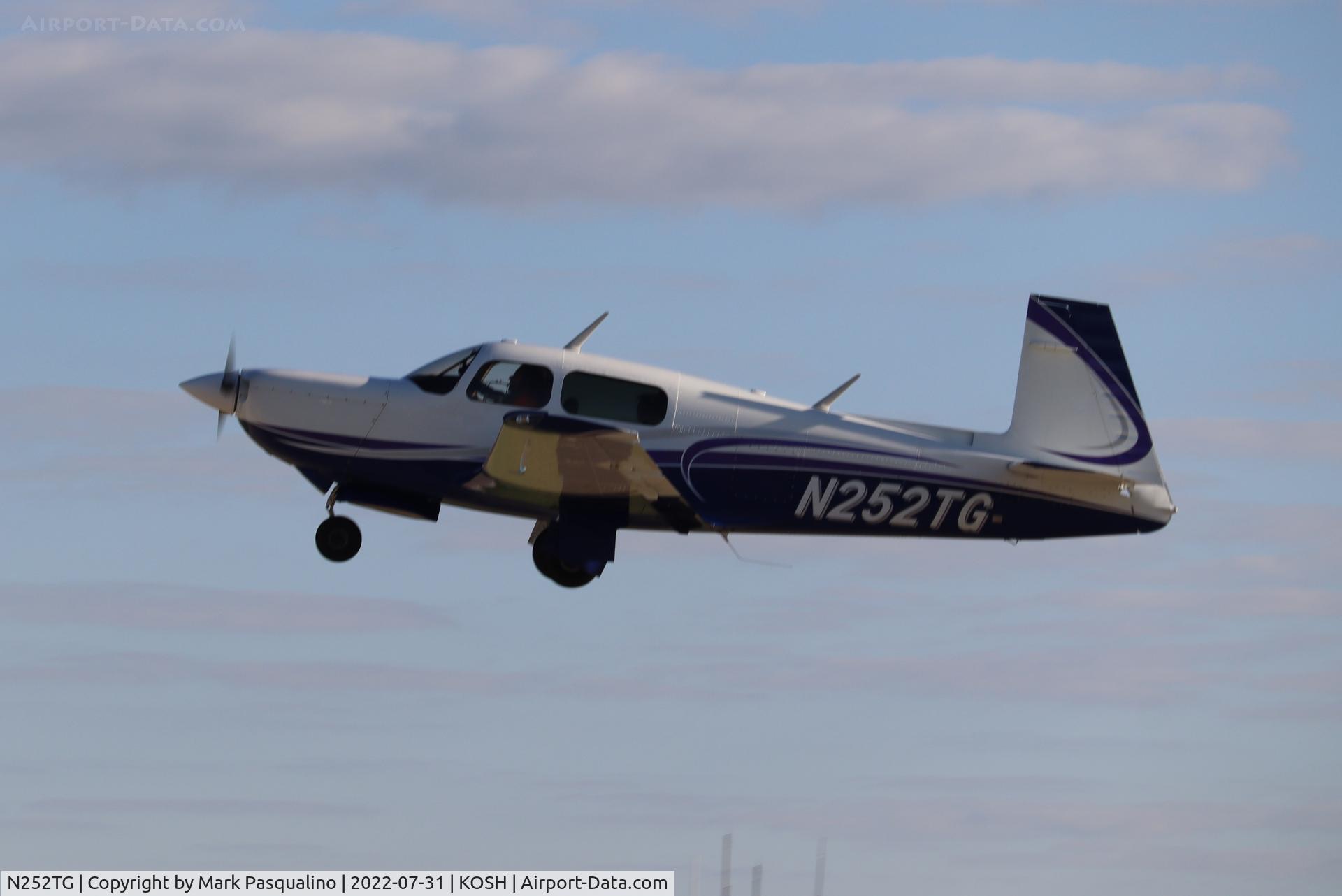 N252TG, 1986 Mooney M20K C/N 25-1068, Mooney M20K