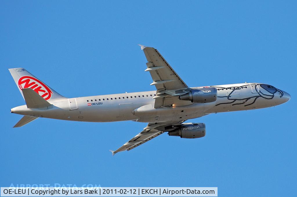 OE-LEU, 2006 Airbus A320-214 C/N 2902, RWY04R
