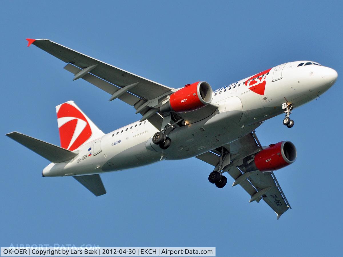OK-OER, 2009 Airbus A319-112 C/N 3892, RWY04L