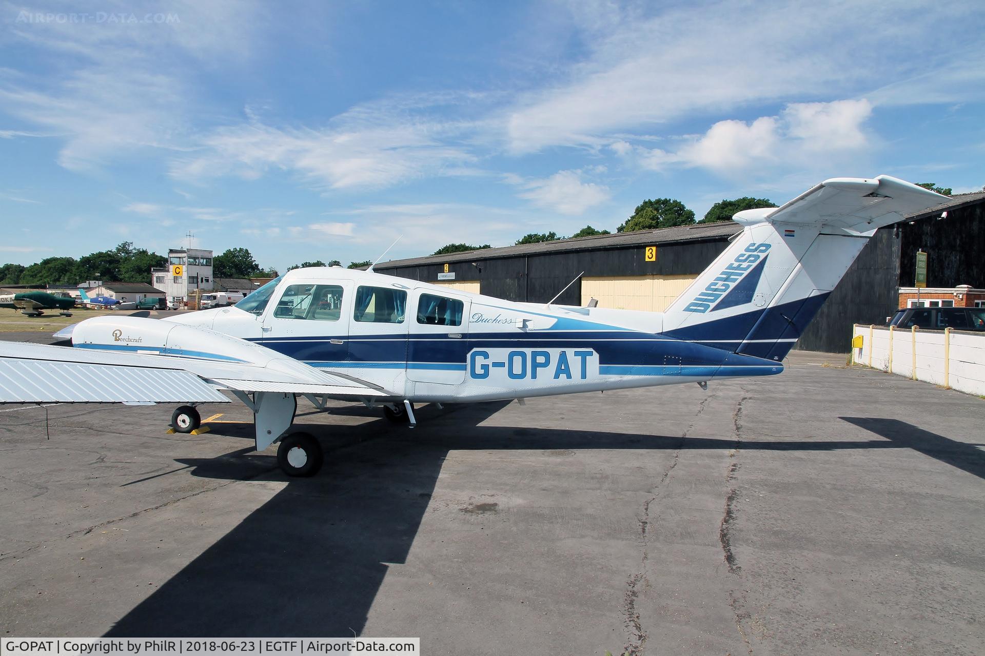 G-OPAT, 1979 Beech 76 Duchess C/N ME-304, G-OPAT 1979 Beech B76 Duchess Fairoaks