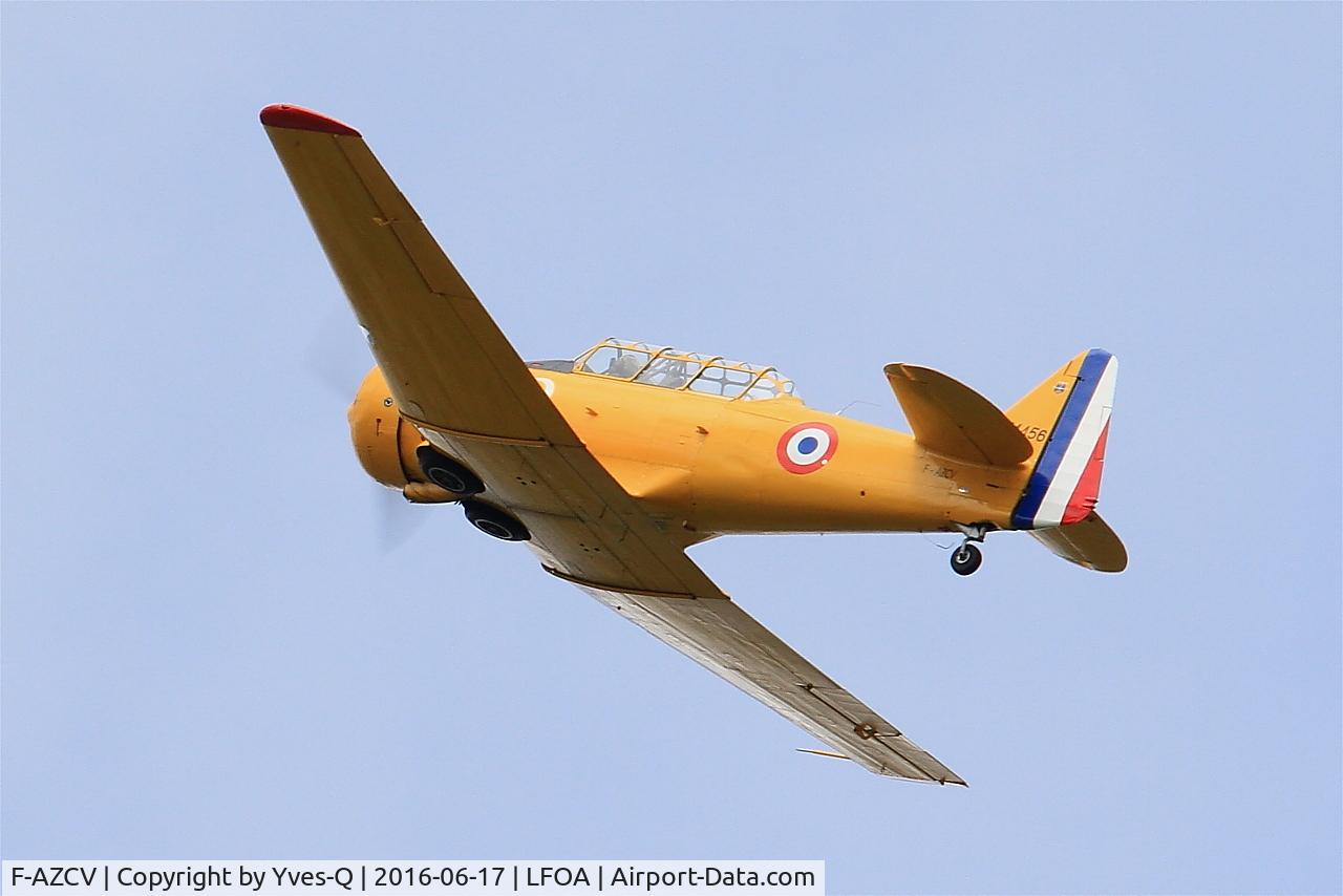 F-AZCV, 1951 North American T-6G Texan C/N 182-143, North American T-6G Texan, On display, Avord Air Base 702 (LFOA) Open day 2016