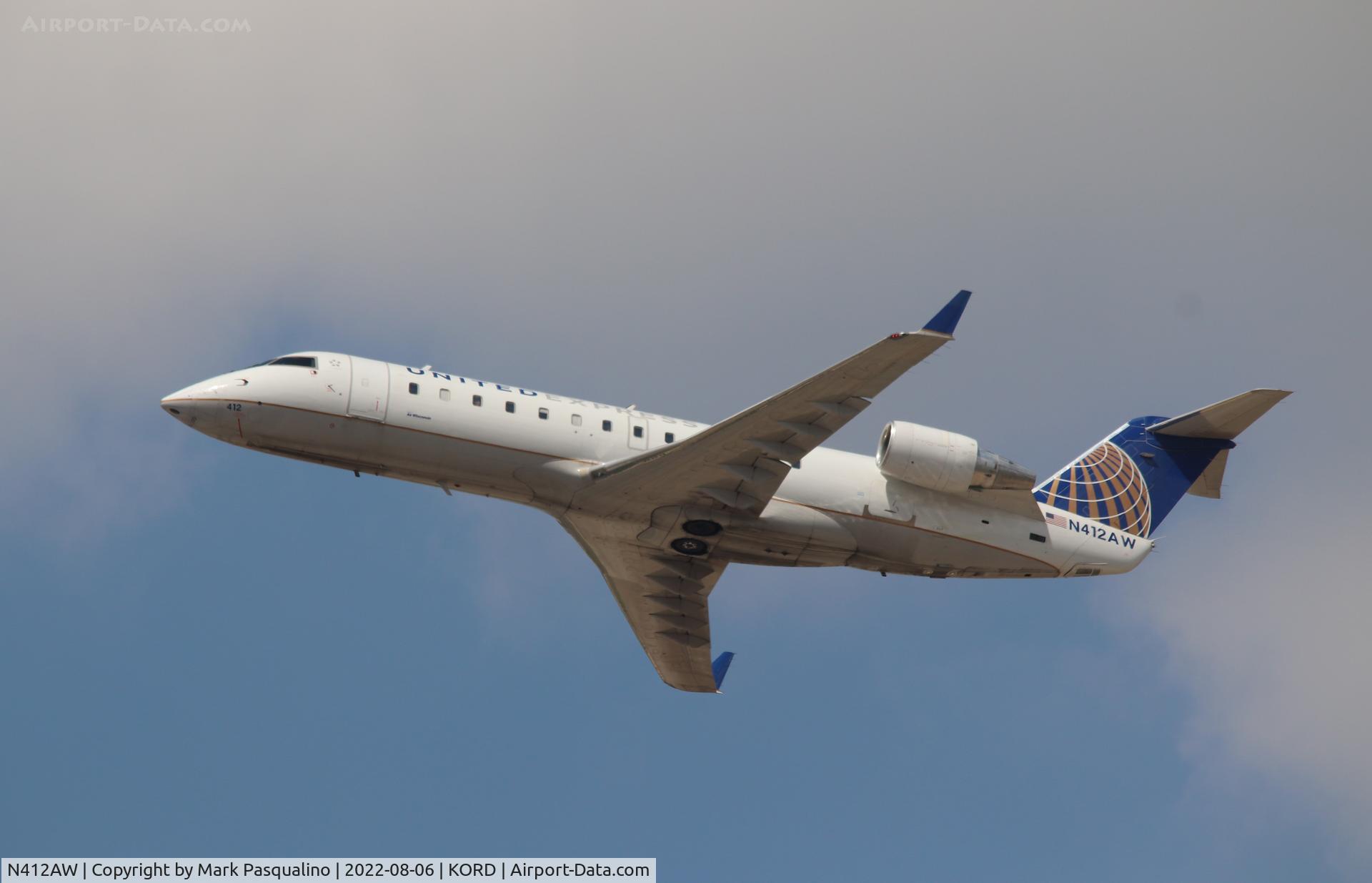 N412AW, 2001 Bombardier CRJ-200LR (CL-600-2B19) C/N 7582, CL-600-2B19