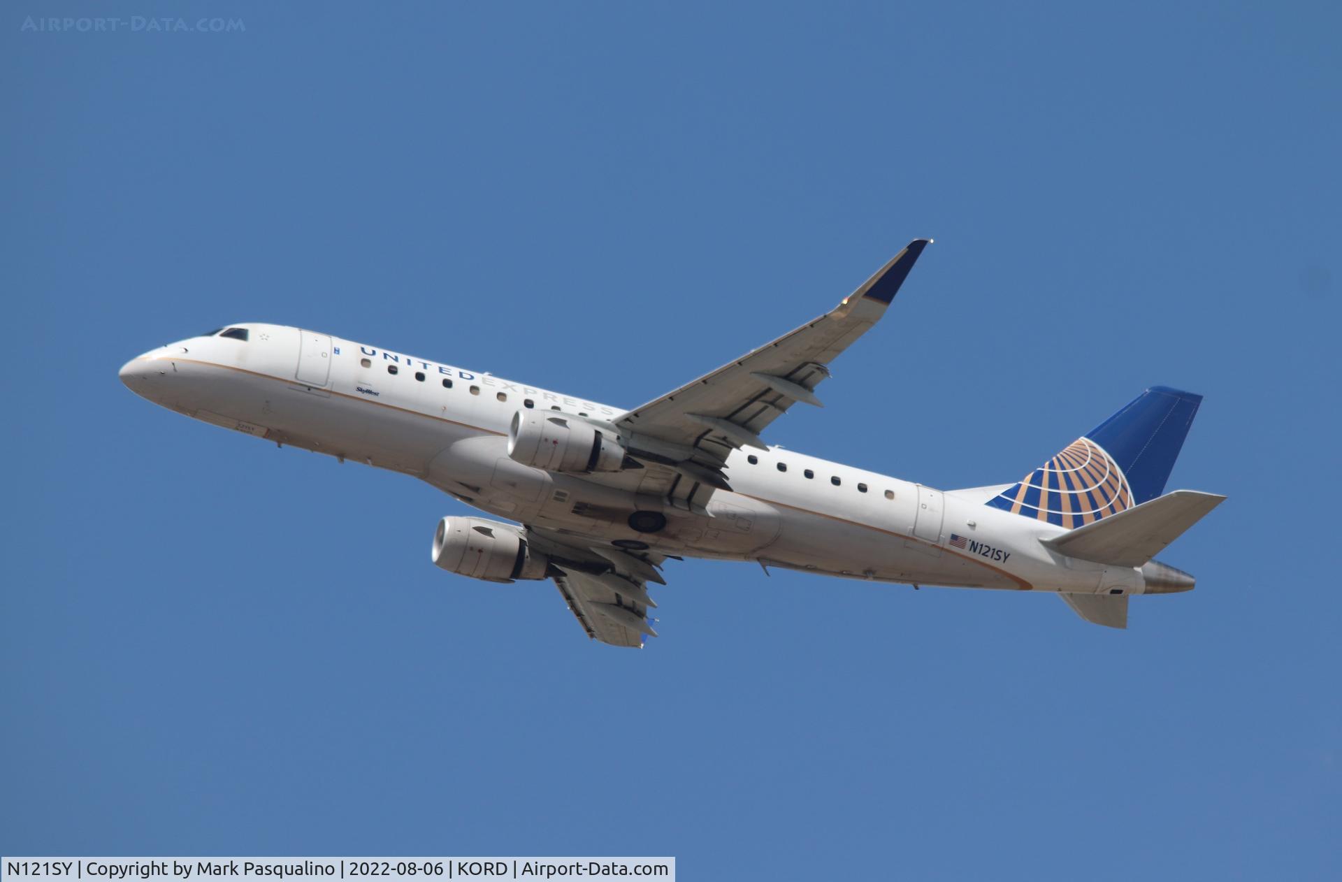 N121SY, 2014 Embraer 175LR (ERJ-170-200LR) C/N 17000430, ERJ-170-200LR