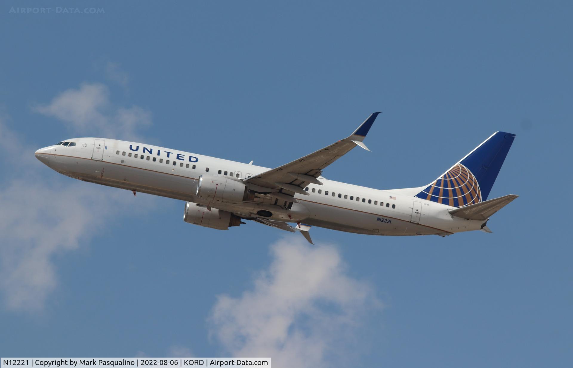 N12221, 1998 Boeing 737-824 C/N 28930, Boeing 737-824