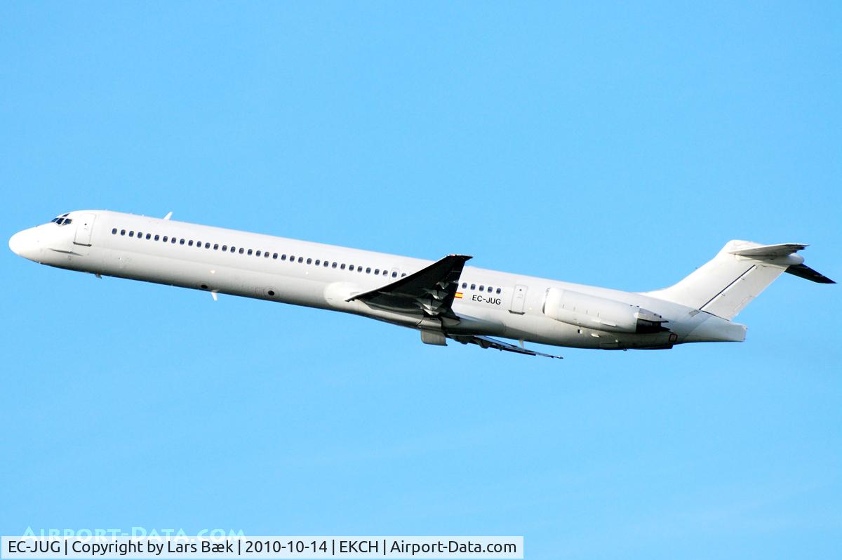 EC-JUG, 1989 McDonnell Douglas MD-83 (DC-9-83) C/N 49847, RWY22R