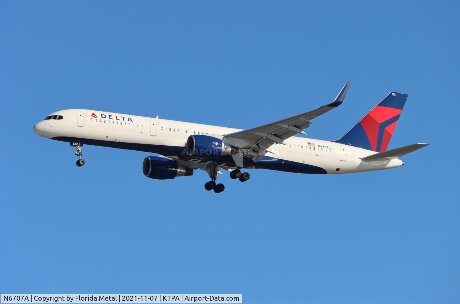 N6707A, 2000 Boeing 757-232 C/N 30395, TPA 2021