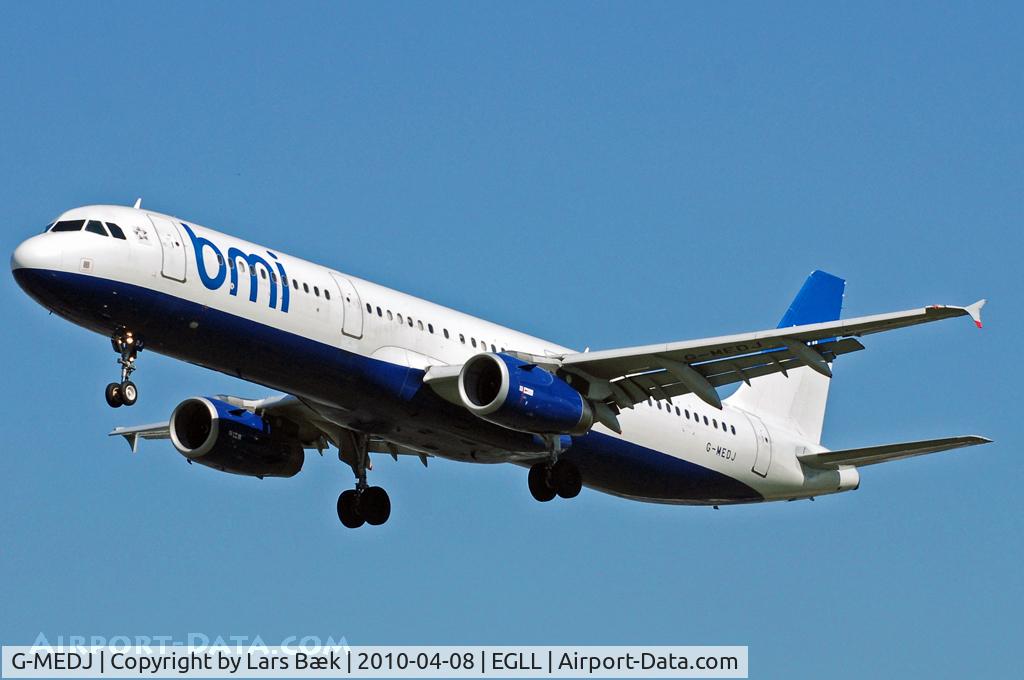 G-MEDJ, 2004 Airbus A321-231 C/N 2190, RWY27L Myrtle Ave