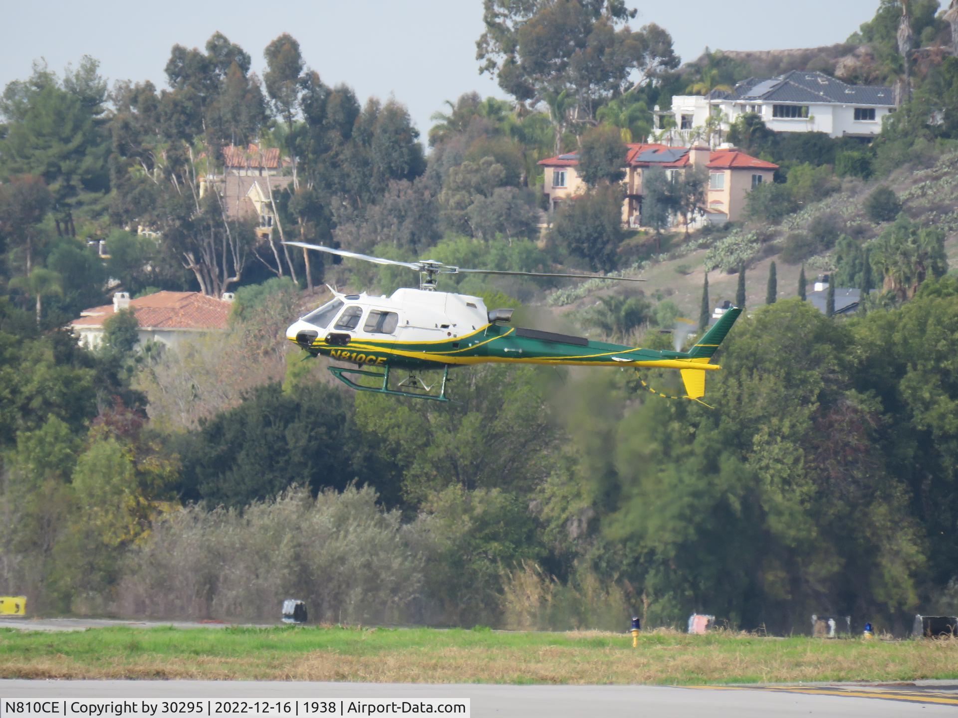 N810CE, 2006 Eurocopter AS-350B-3 Ecureuil C/N 4112, Turning in for pad