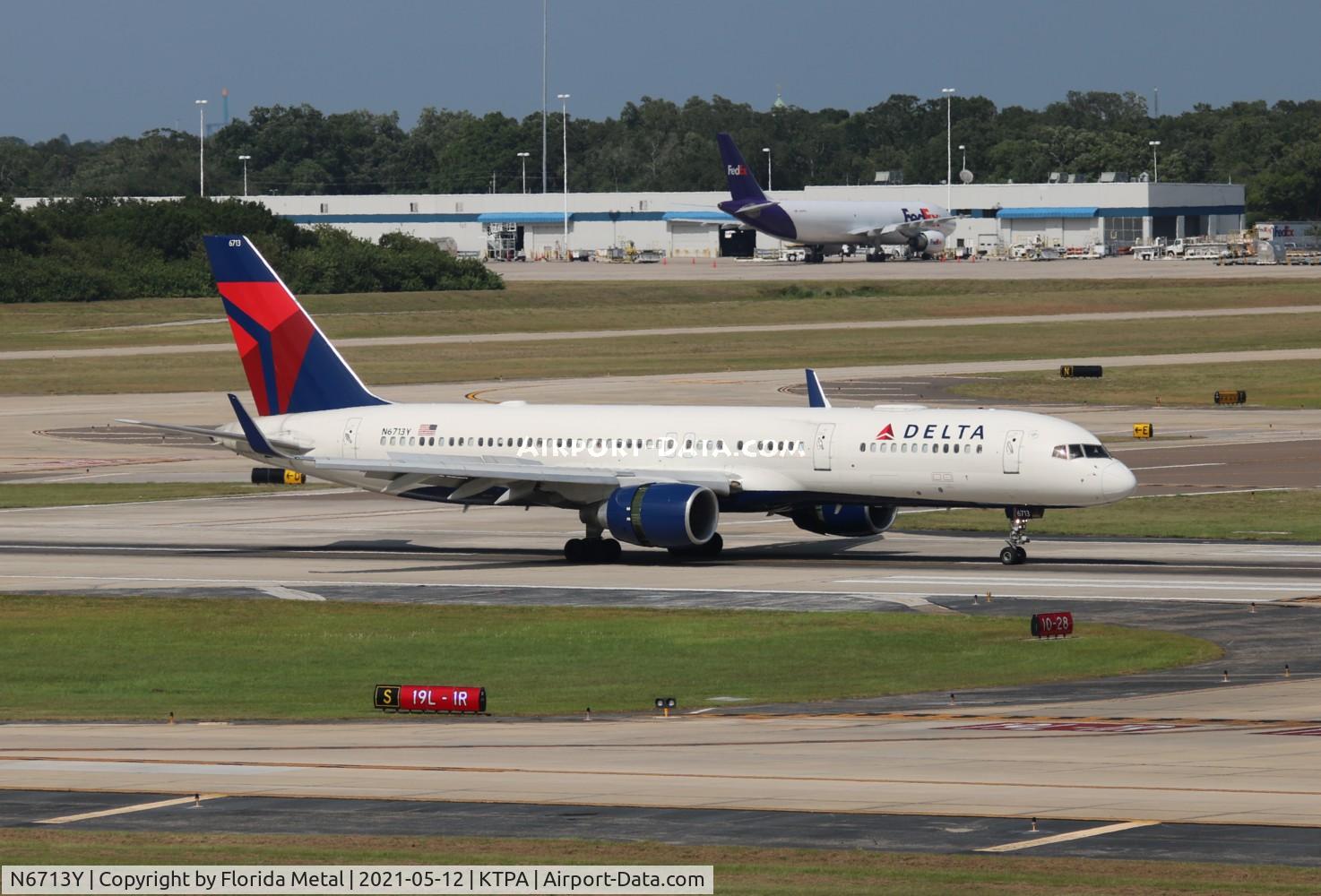 N6713Y, 2000 Boeing 757-232 C/N 30777, TPA 2021