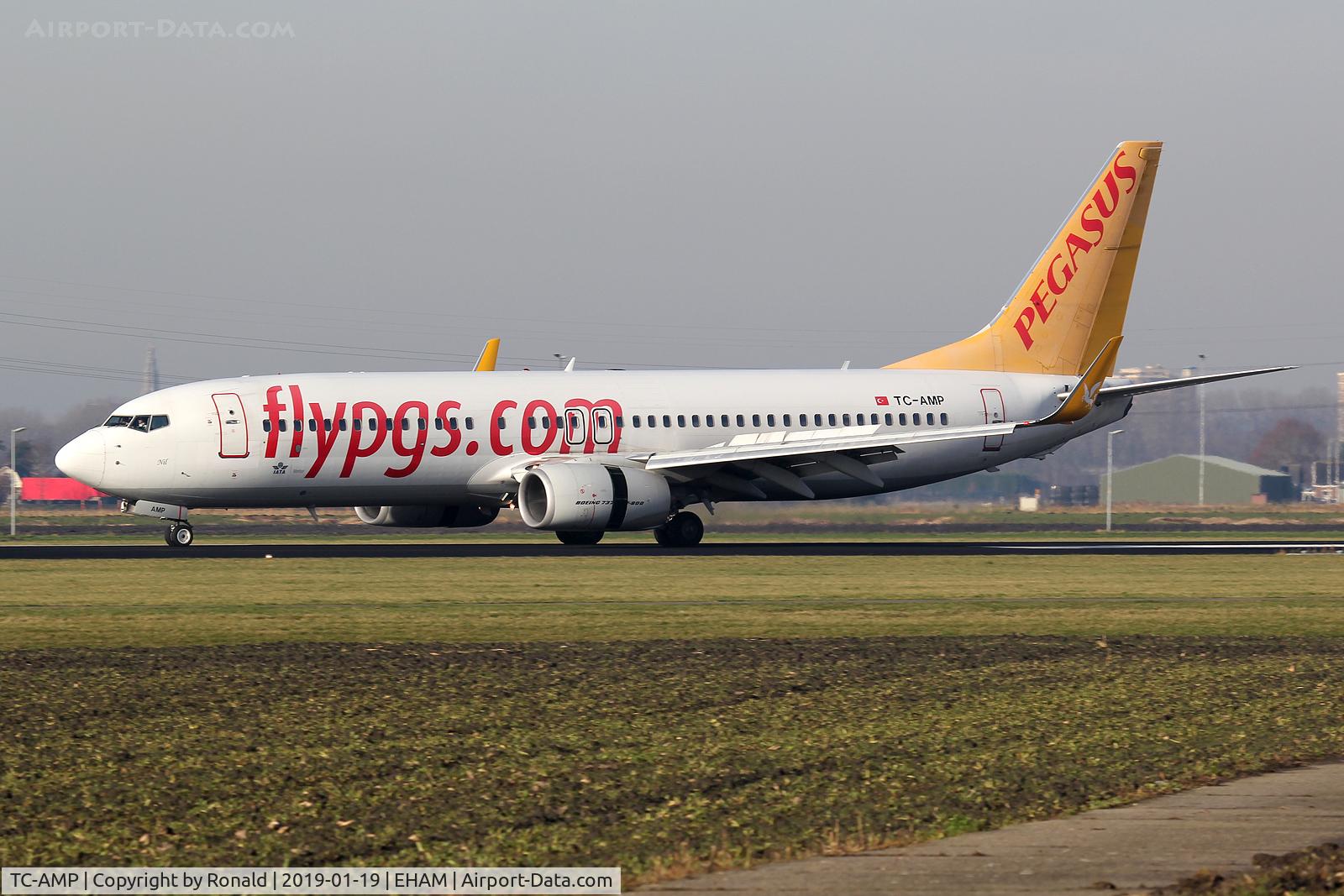 TC-AMP, 2011 Boeing 737-82R C/N 40723, at spl
